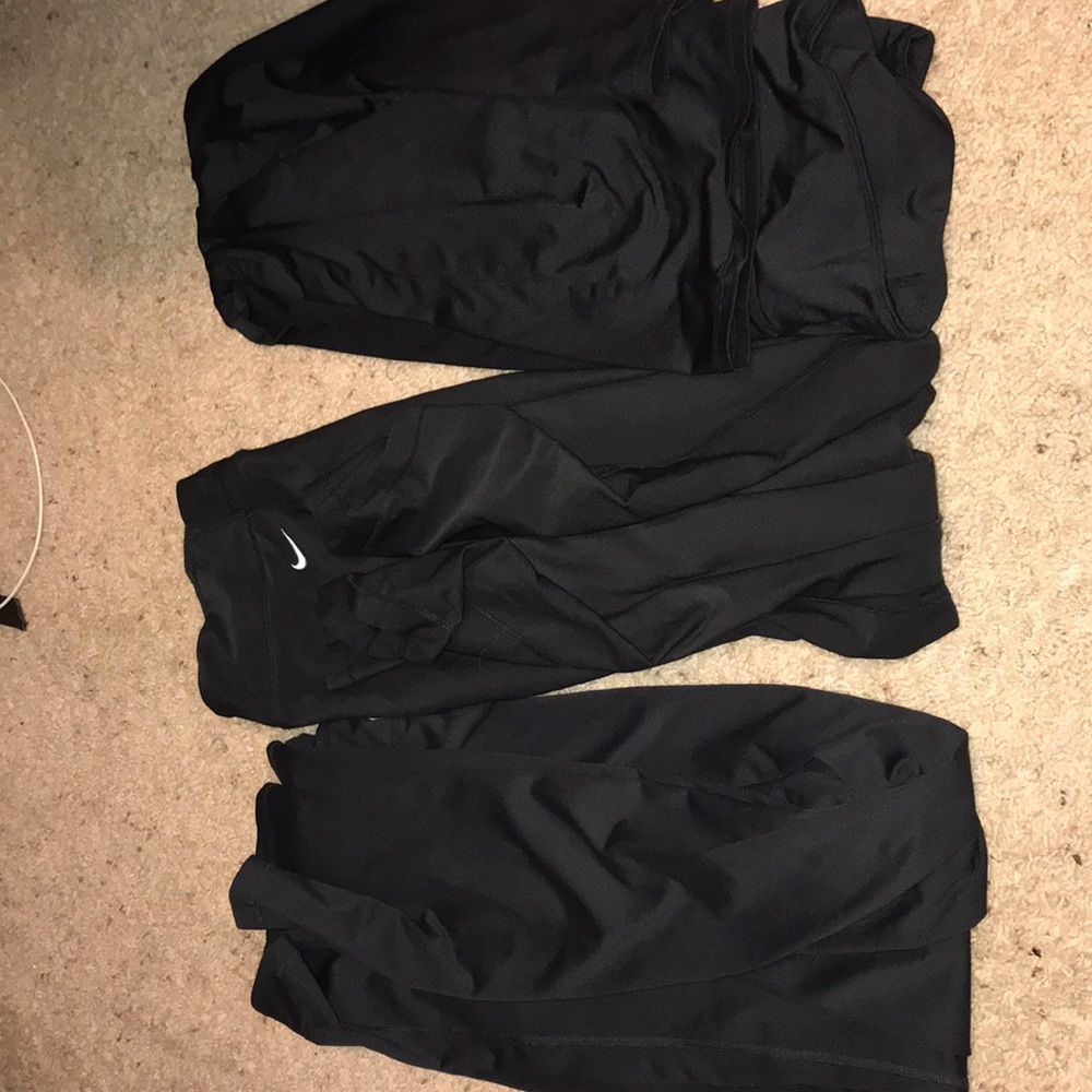 💪🏻3 pairs of yoga pants